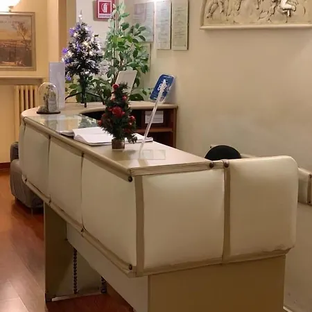 Florence Room B&B Oda ve Kahvaltı 3*
