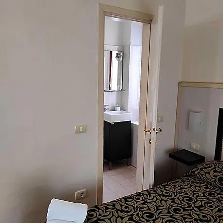 Florence Room B&B Bed & Breakfast