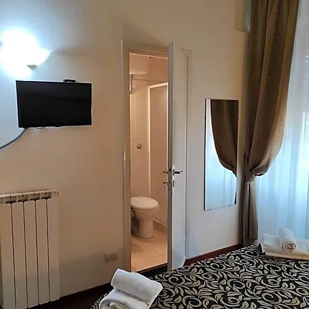 Florence Room B&B Couette-café 3*