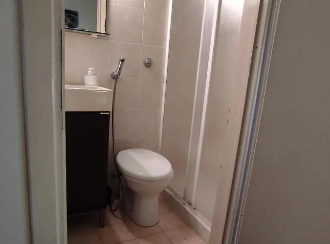 Florence Room B&B فندق مبيت وإفطار فلورنس