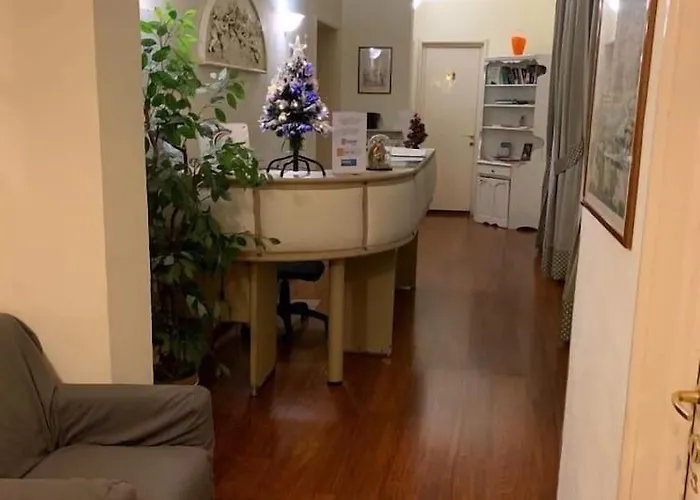 Florence Room B&B 3* فلورنس